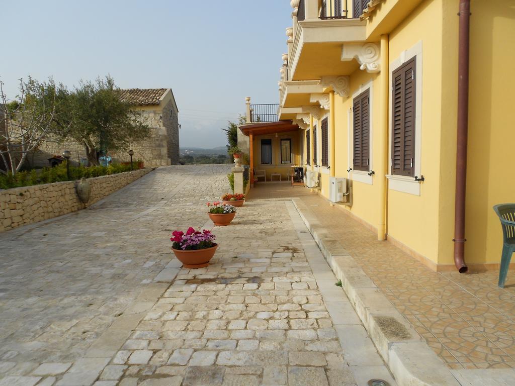 Il Gheppio Bed & Breakfast Ispica Exterior photo